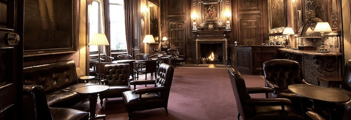 The Definitive Guide to Mayfair's Best Members Clubs & High Roller Venues